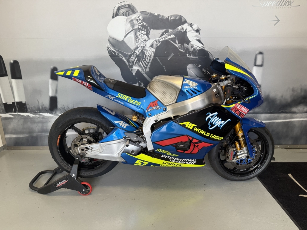 Moto2 Final Ed. - full right side