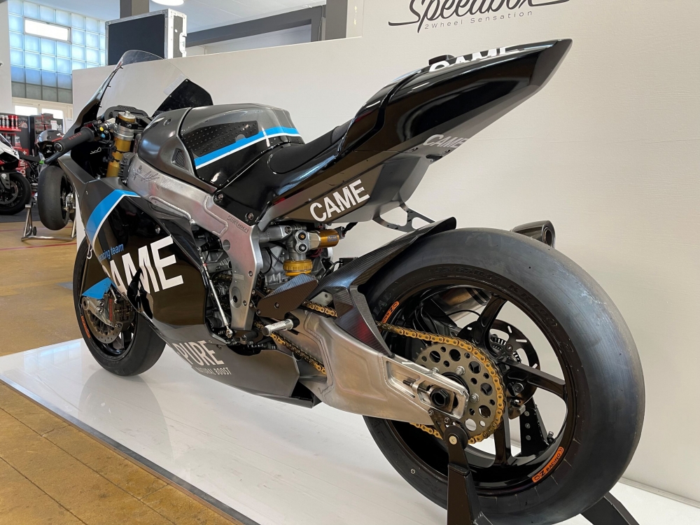 Suter BMW CRT Petrucci3