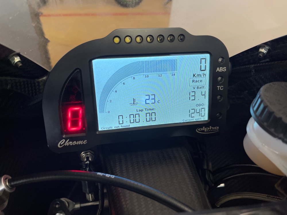 Suter BMW CRT Petrucci5