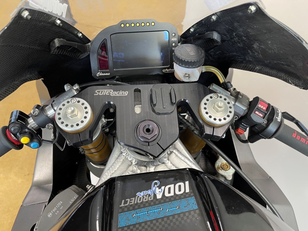 Suter BMW CRT Petrucci7
