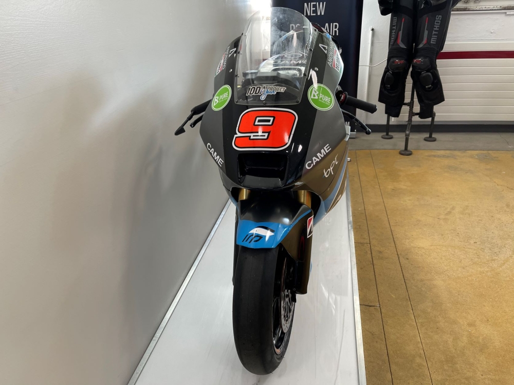 Suter BMW CRT Petrucci9