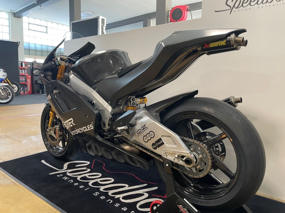 Suter MMX 500 4